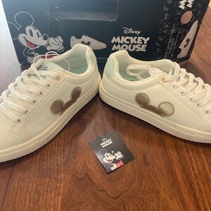Disney Mickey Mouse ladies Sneakers -sz 7 white rose gold mickey